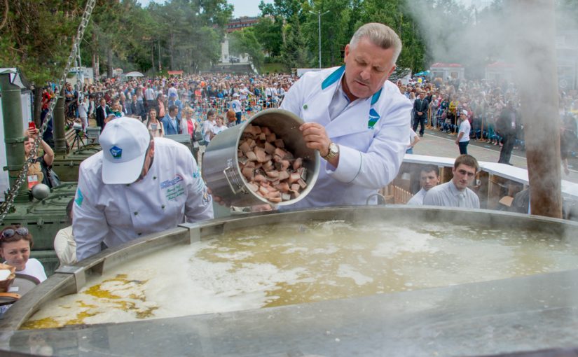 Дальневосточная губернаторская уха